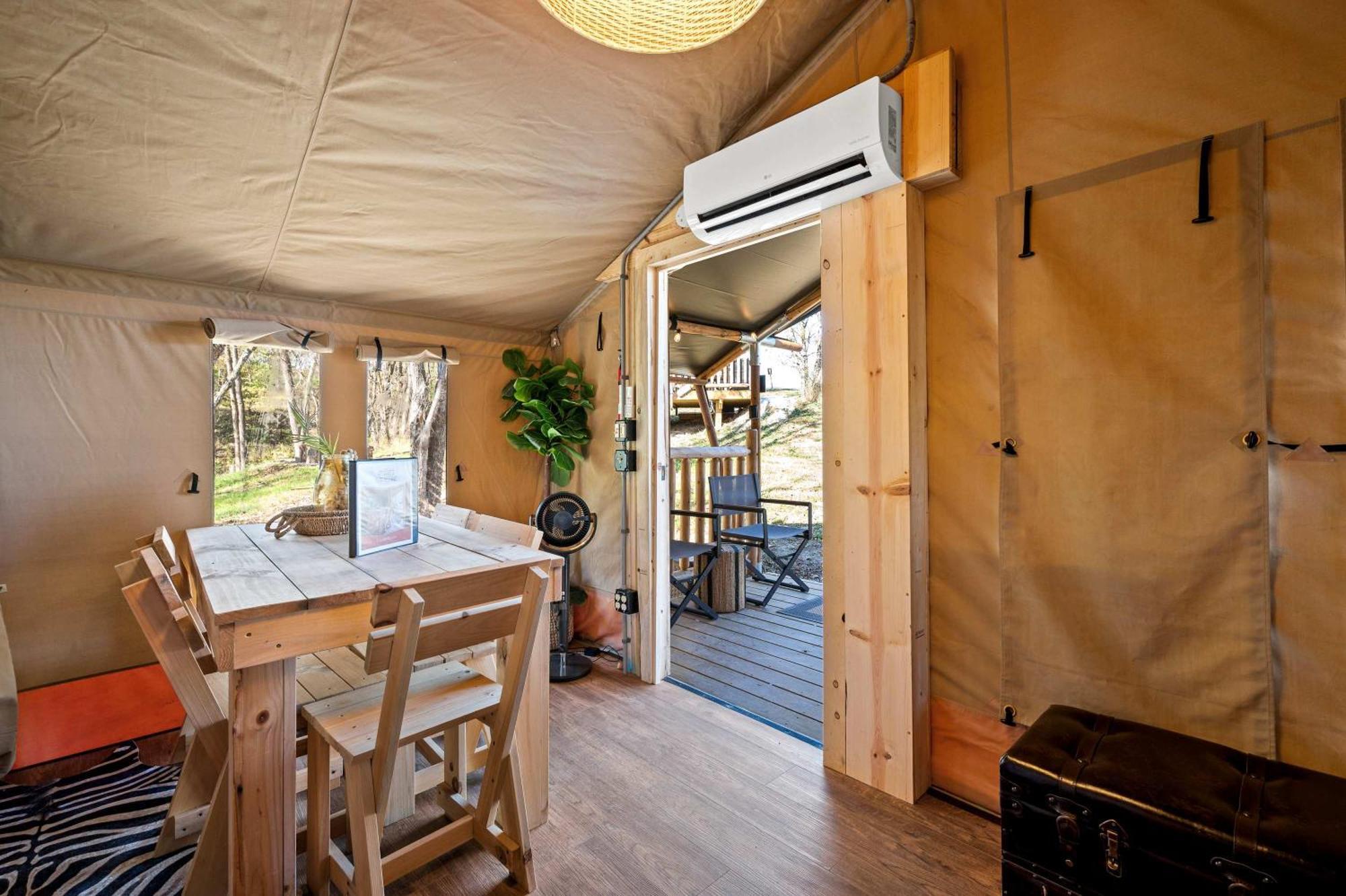The Lodges At Eden Reserve - Safari Tents Williamstown Exterior photo